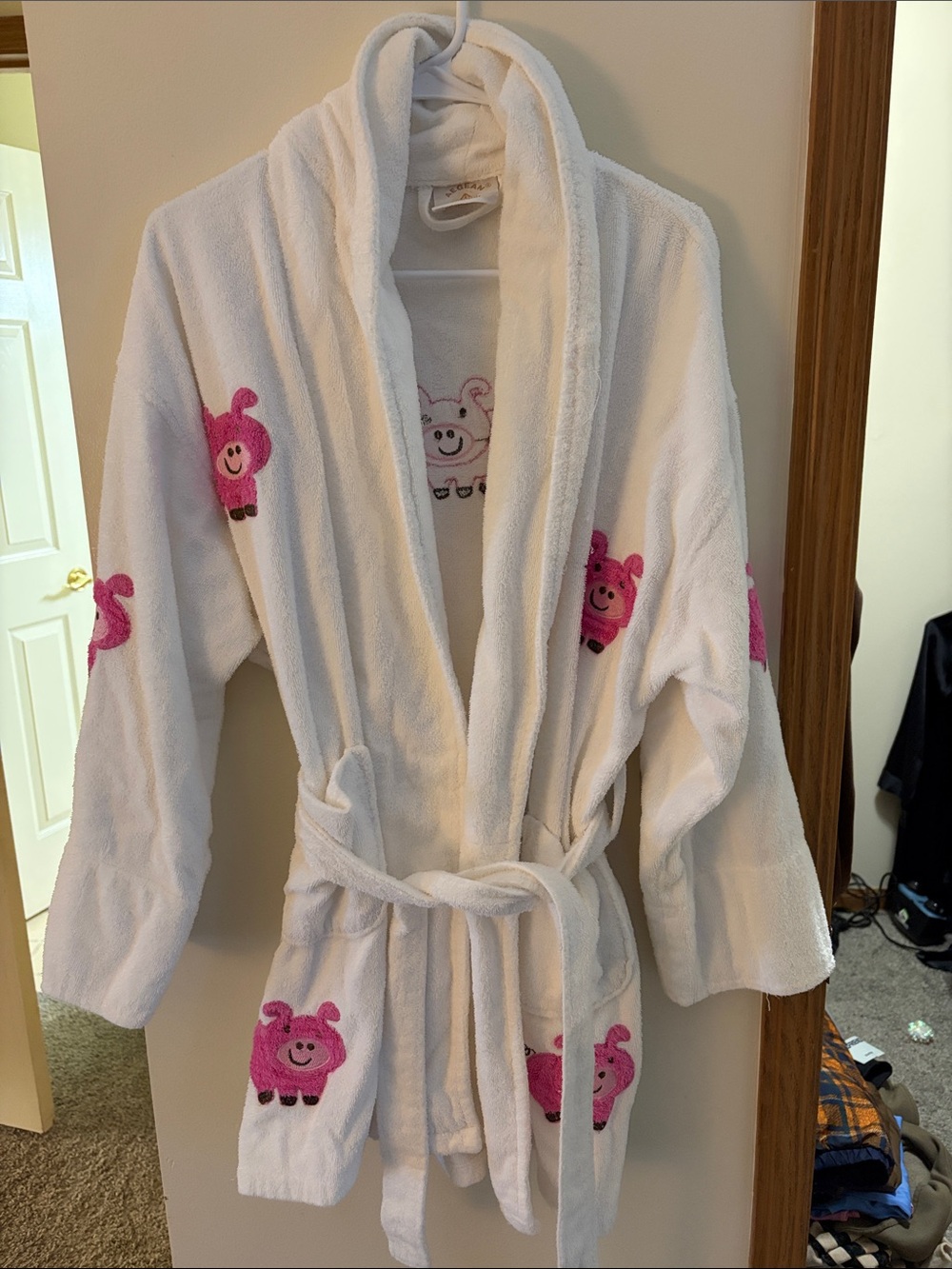 Aegean Apparel Pigs White Terry Cloth Bathrobe